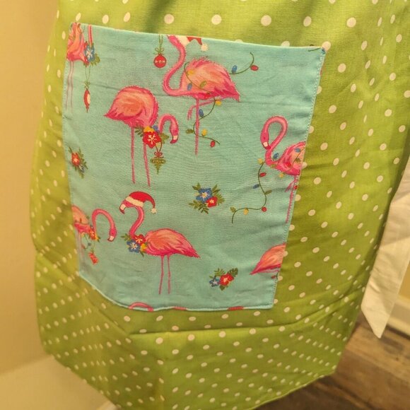 NWT Handmade Reversible Apron - Christmas flamingos and dots - One Size - Picture 4 of 4